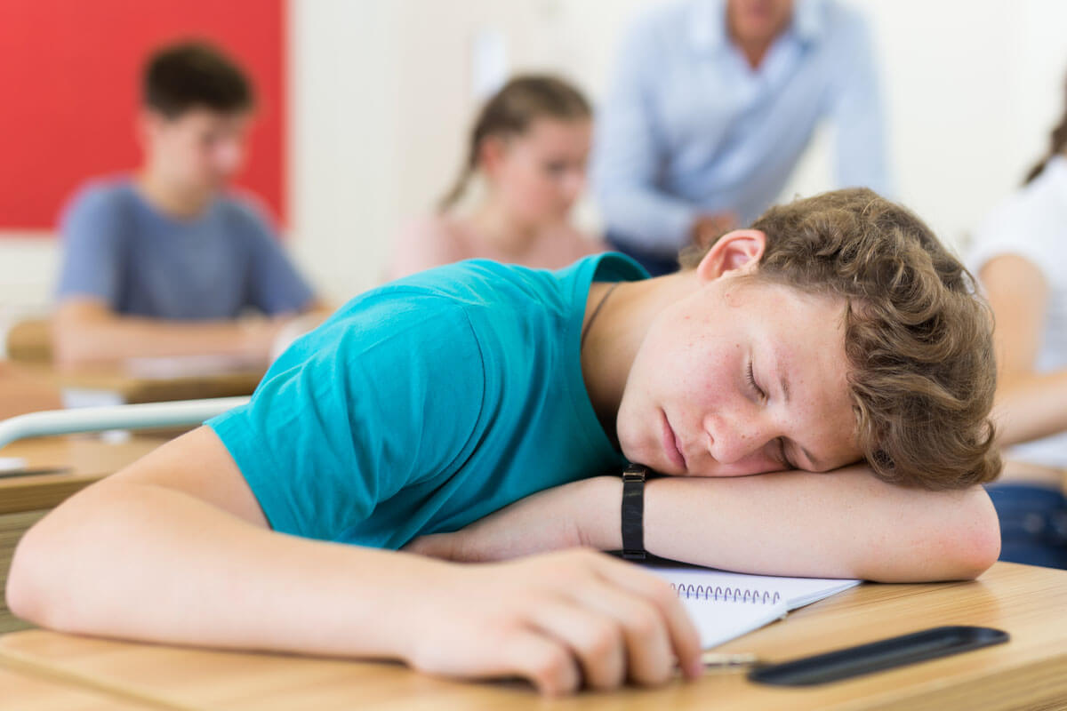  Wer zu wenig schläft, riskiert nicht nur Schulprobleme.